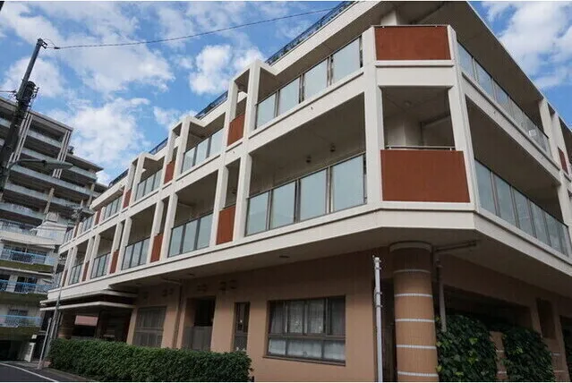 Maison Trantan - Exterior - ["Building", "Property", "Architecture"]
