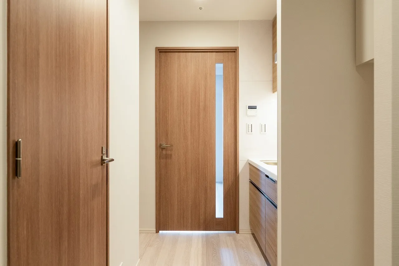Nakano Station Residence - Interior - ["Wall", "Flooring", "Wood"]