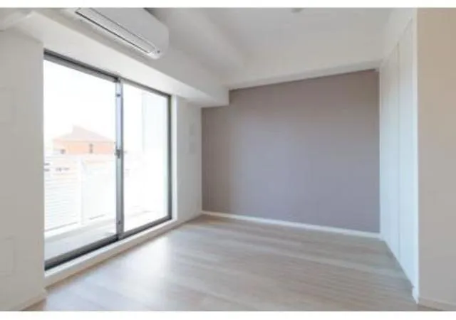 WASEDA APARTMENT - Interior - ["Floor", "Flooring", "Apartment"]