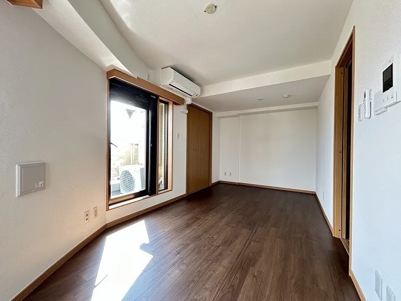 Will Terrace Shindaita - Interior - ["Flooring", "Wood", "Floor"]