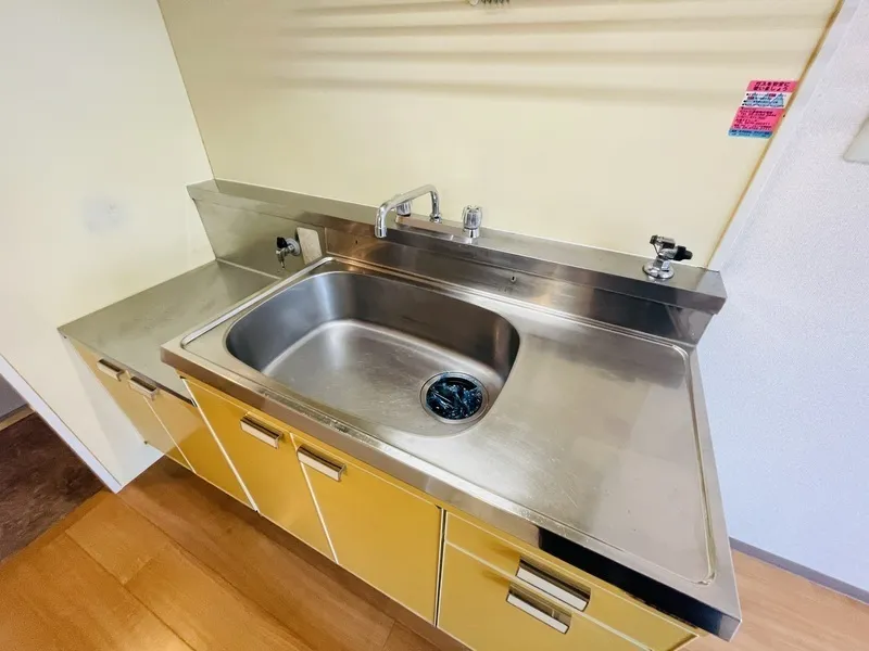 Token Higashi Gotanda Apartment - Interior - ["Kitchen Sink", "Plumbing fixture", "Sink"]