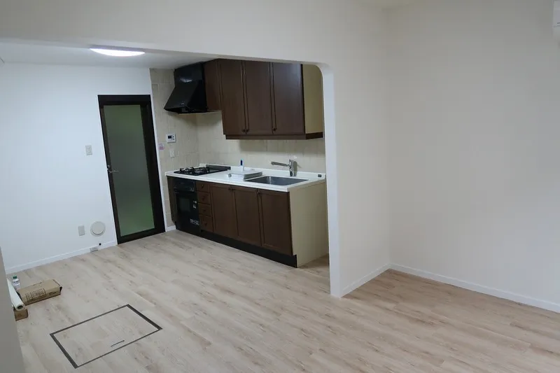 House Yukiya - Interior - ["Floor", "Flooring", "Interior design"]