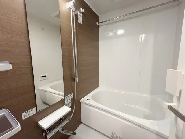 Arrows Myogadani - Interior - ["Plumbing fixture", "Flooring", "Bathroom"]