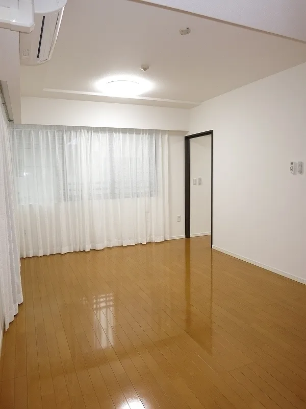 Prospect Morishita - Interior - ["Fixture", "Wood", "Hall"]