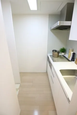 Prime Urban Ichigaya Nakanocho - Interior - ["Cabinetry", "Building", "Countertop"]