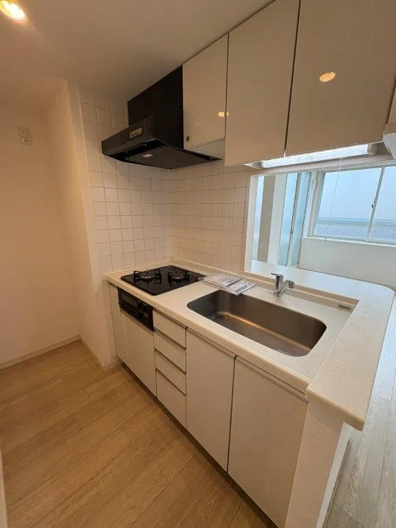 Central Crib Roppongi III - Interior - ["Floor", "Flooring", "Apartment"]