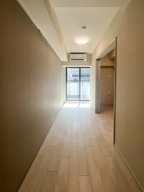 Brookside Residence Kiba - Interior - ["Flooring", "Floor", "Ceiling"]