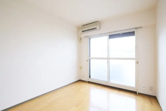 Sky Court Shimotakaido - Interior - ["Flooring", "Floor", "Apartment"]