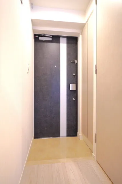 Prime Bliss Kuramae - Interior - ["Wood", "Flooring", "Door"]