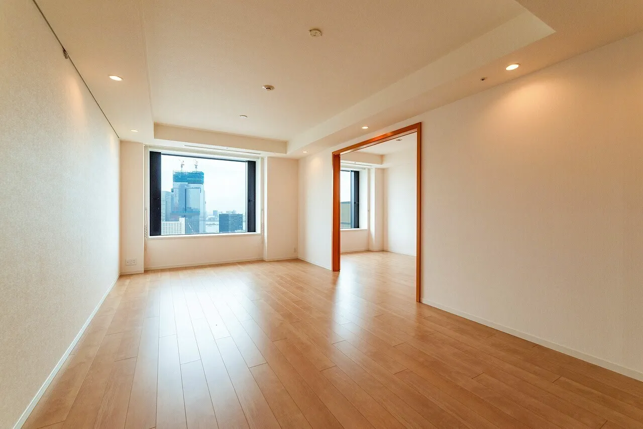 La Tour Shibakoen - Interior - ["Flooring", "Floor", "Wood"]