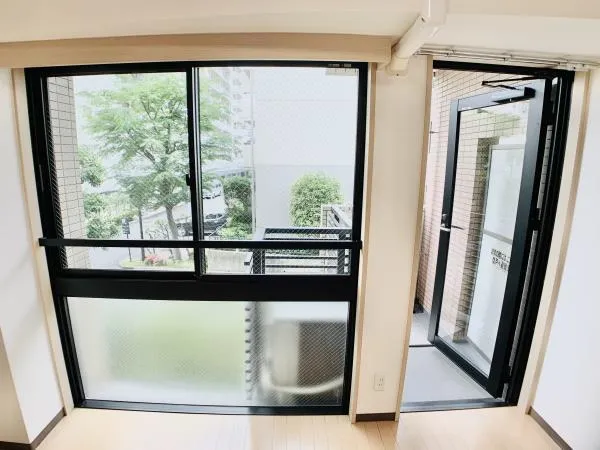 KDX Residence Monzennakacho - Interior - ["Window", "Building", "Fixture"]