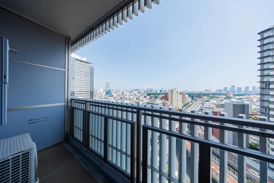 Hmlet Shinjuku Tower - Interior - ["High-rise building", "Metropolitan area", "Skyscraper"]