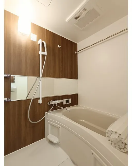 Tasuki Smart Shin-Otsuka II - Interior - ["Flooring", "Interior design", "Plumbing fixture"]