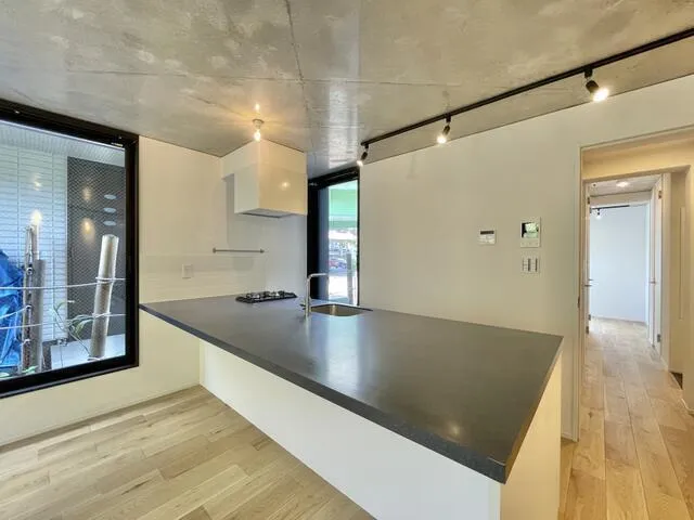 Trias116 - Interior - ["Ceiling", "Flooring", "Interior design"]