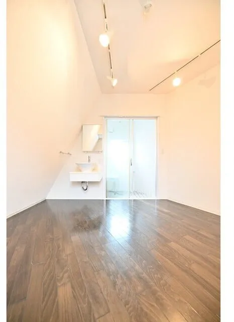 Maple Shin Nakano - Interior - ["Flooring", "Wood flooring", "Floor"]