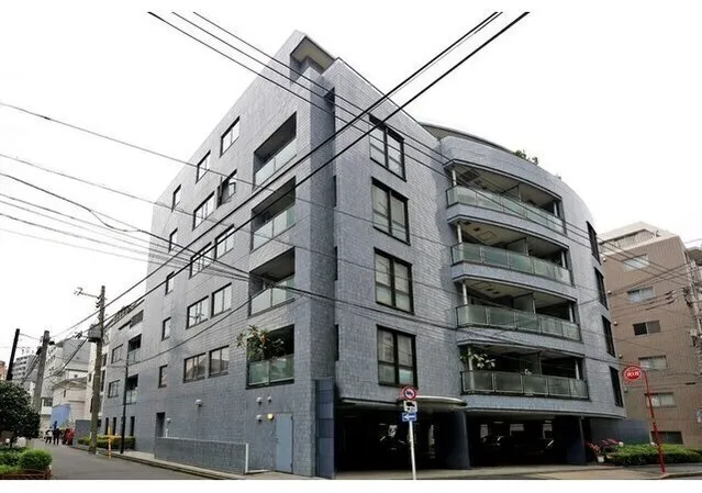 Patio Minami Azabu - Exterior - ["Building", "Architecture", "Property"]