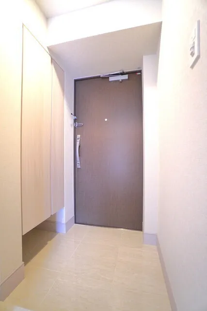 Livio Maison Ochanomizu EAST - Interior - ["Wall", "Flooring", "Wood"]