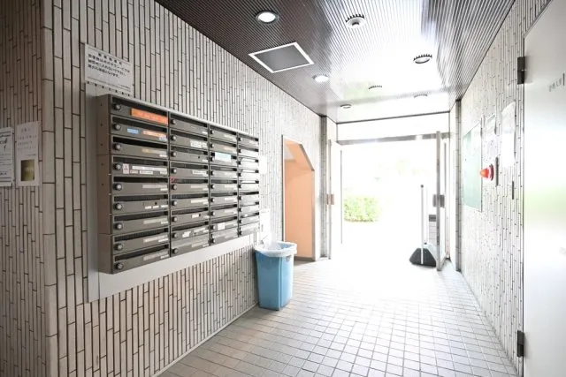 Manoa Tamagawa No. 1 - Exterior - ["Wall", "Apartment", "Composite material"]