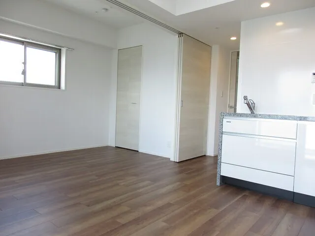 Traditio Monzen Nakacho - Interior - ["Flooring", "Floor", "Wood flooring"]