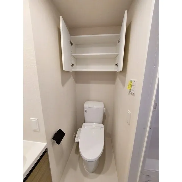 Geoent Monzen Nakacho - Interior - ["Property", "Toilet", "Bathroom"]
