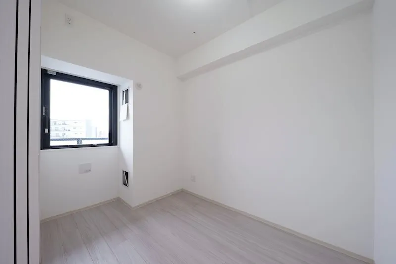 Due Iriya I - Interior - ["Flooring", "Floor", "Apartment"]