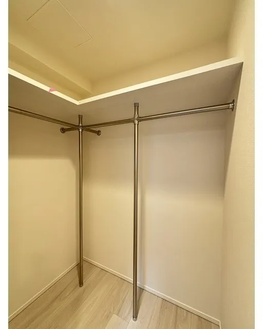 Geoent Ueno Inaricho - Interior - ["Flooring", "Floor", "Wood flooring"]
