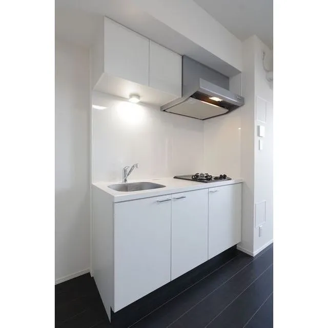 OPEN BLOOM SUMIDA YAHIRO - Interior - ["Tap", "Countertop", "Cabinetry"]