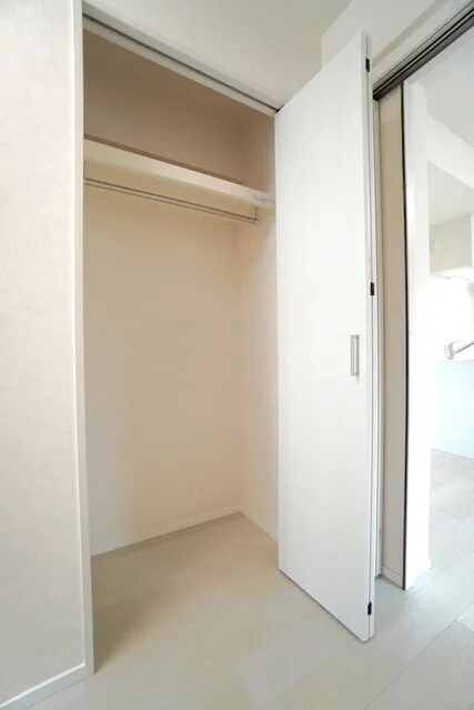 CREATIF Bunkyo Sendagi - Interior - ["Wood", "Flooring", "Floor"]