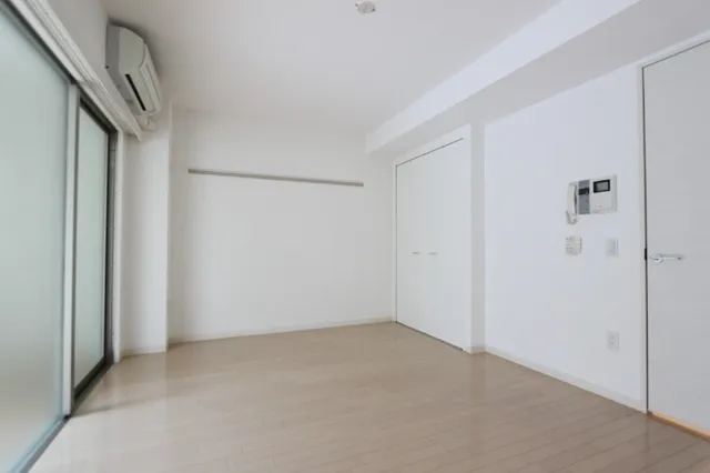 Mt. Leviga - Interior - ["Flooring", "Floor", "Ceiling"]