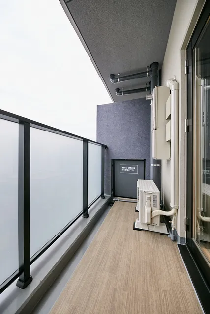 Belfirth Kanda Jimbocho - Interior - ["Building", "Window", "Shade"]