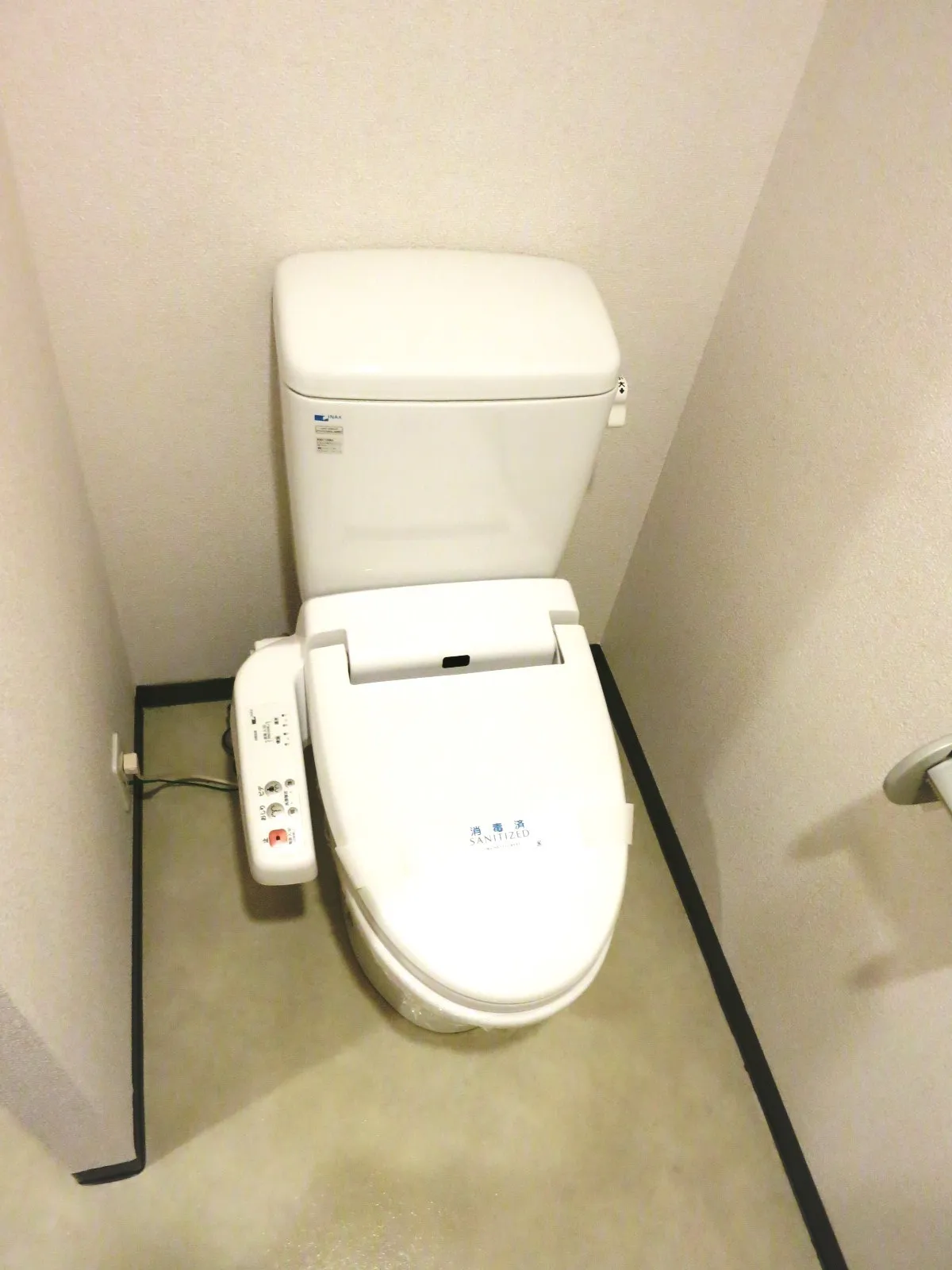 Pacific Court Meguro Minami - Interior - ["Toilet seat", "Plumbing fixture", "Plumbing"]