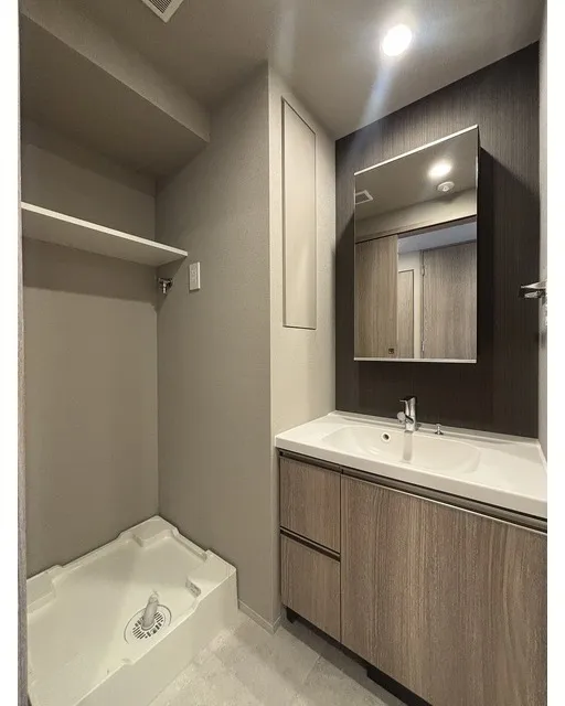Wellis Urban Sumiyoshi East - Interior - ["Flooring", "Floor", "Interior design"]