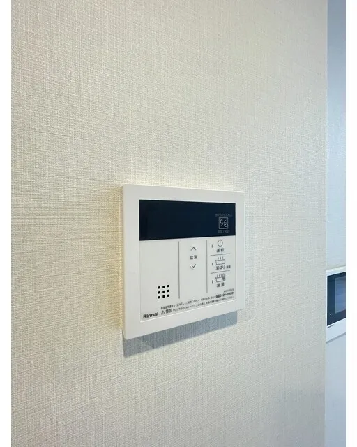 Comforia Liv Minamisunamachi East - Interior - ["Electronic device", "Technology", "Thermostat"]