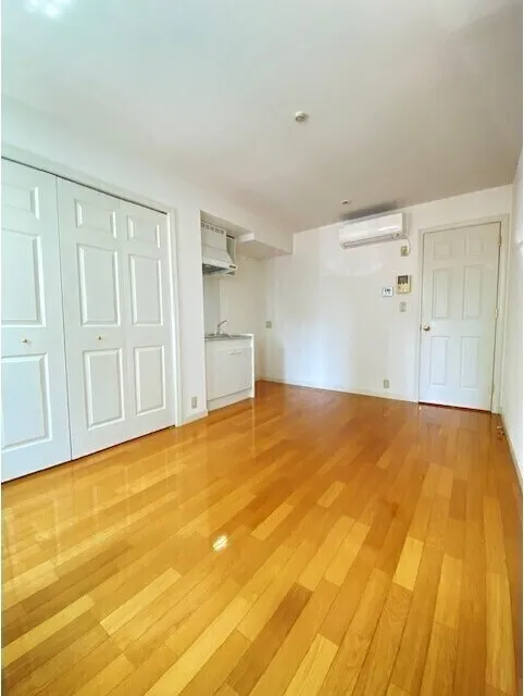 Mill Creek Sakurayama - Interior - ["Flooring", "Floor", "Wood"]