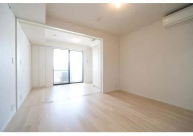 Patris Jimbocho - Interior - ["Property", "Floor", "Room"]