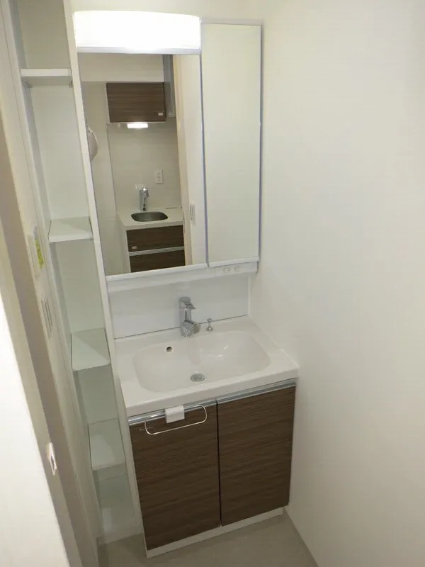 Milia Residence Myogadani - Interior - ["Interior design", "Plumbing fixture", "Flooring"]