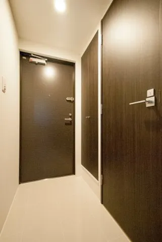 Regaland Meguro - Interior - ["Door", "Fixture", "Wood"]