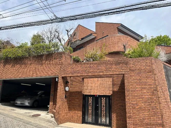 Detached house at 1-18-16 Konan, Konan Ward, Yokohama City