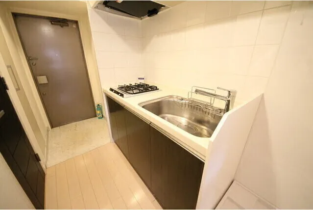 Grand Suite Ginza Resty Monarch - Interior - ["Brown", "Tap", "Sink"]