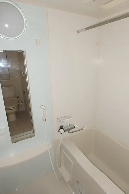 Esty Maison Kinshicho II - Interior - ["Plumbing fixture", "Bathroom", "Flooring"]