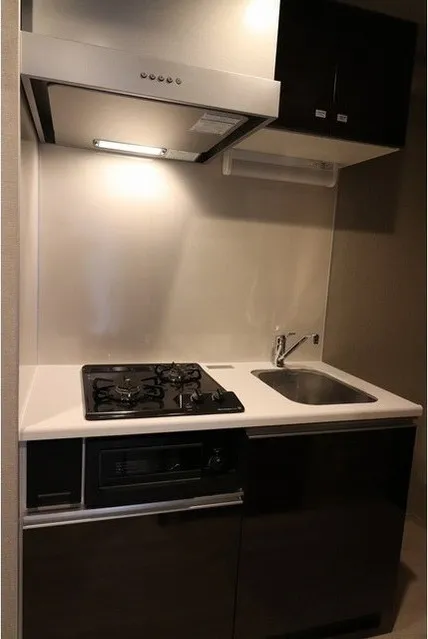 Comforia Monzennakacho South - Interior - ["Cabinetry", "Property", "Countertop"]