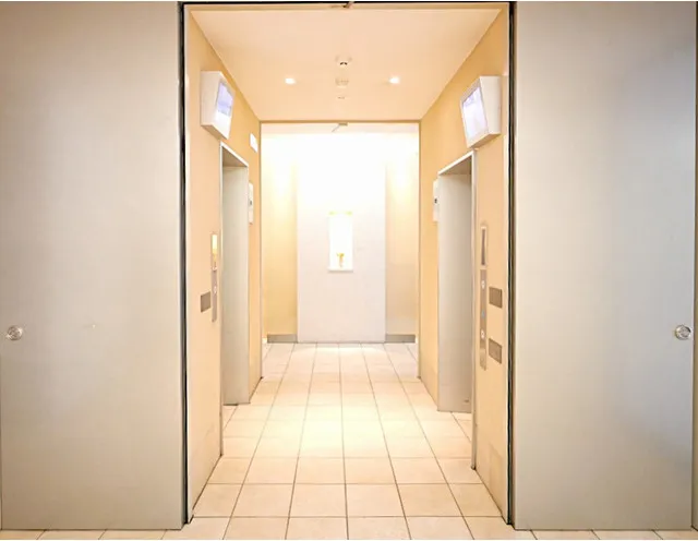 Rosewood Heights Monzen Nakamachi - Exterior - ["Door", "Fixture", "Building"]