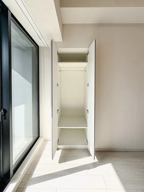 Brookside Residence Kiba - Interior - ["Wood", "Flooring", "Floor"]