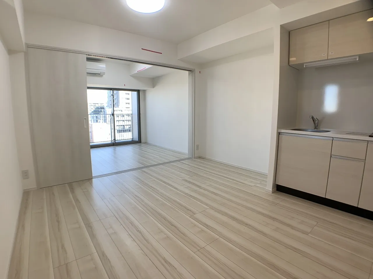 Gran Casa Ryogoku Verde - Interior - ["Window", "Building", "Cabinetry"]