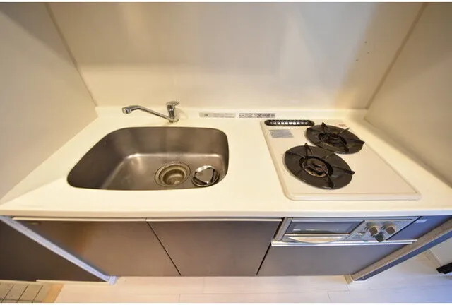 SQUARE Shibuya - Interior - ["Major appliance", "Plumbing fixture", "Kitchen"]