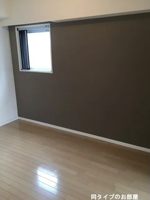 Comforia Shibaura - Interior - ["Property", "Laminate flooring", "Floor"]