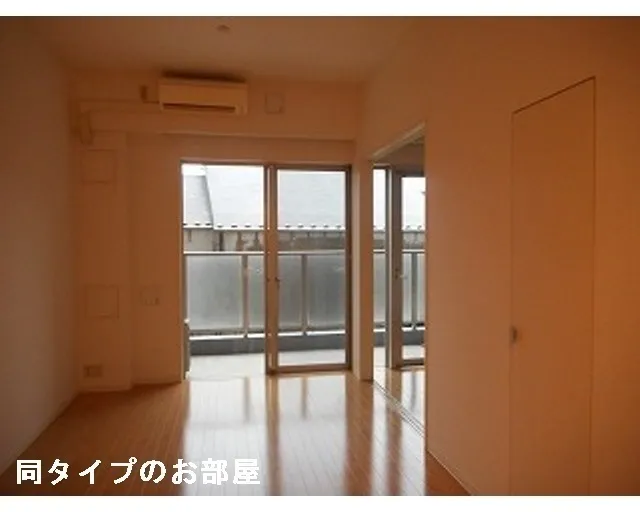 Laxrass Mejiro - Interior - ["Floor", "Flooring", "Wood"]