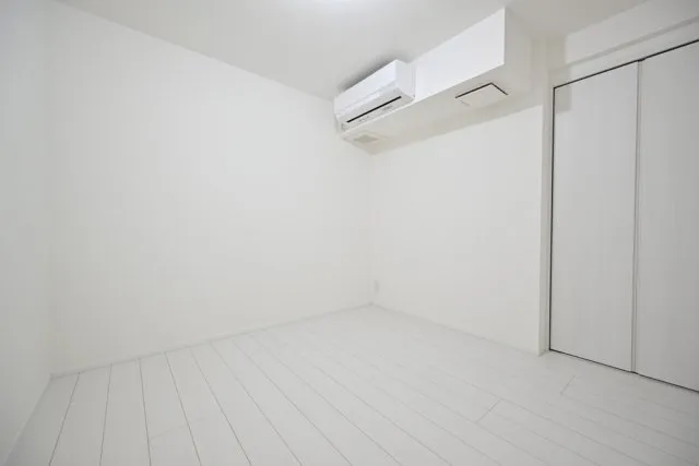The Residence Nihonbashi - Interior - ["White", "Flooring", "Floor"]