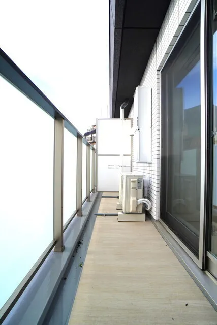 La Tierra Shinagawa Nishioi - Interior - ["Sky", "Wood", "Interior design"]