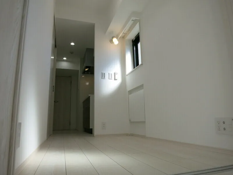 Milia Residence Myogadani - Interior - ["Flooring", "Floor", "White"]